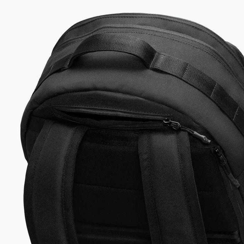 Městský batoh Nike Utility Power 33 l black/black/white 6