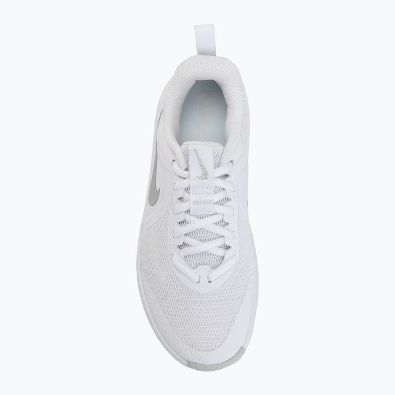 Dámské tréninkové boty Nike MC Trainer 3 white/photon dust/metallic platinum 5