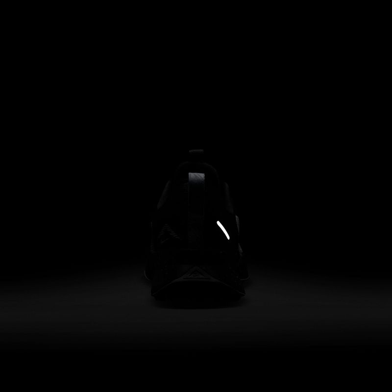 Pánské běžecké boty Nike Juniper Trail 3 black/wolf grey/photon dust/black 8