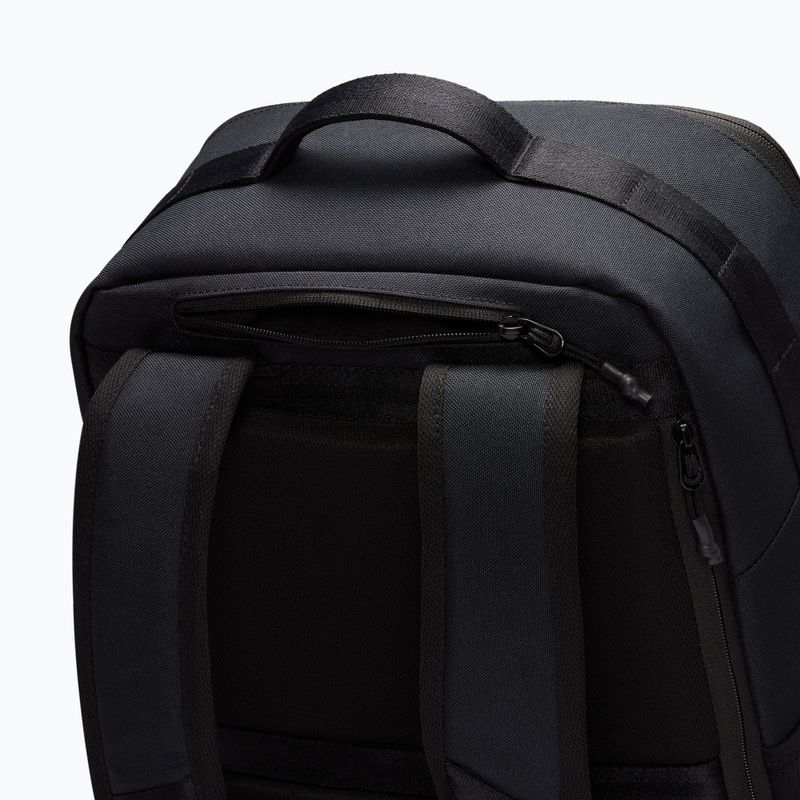 Městský batoh Nike Utility Speed 27 l black/black/white 7