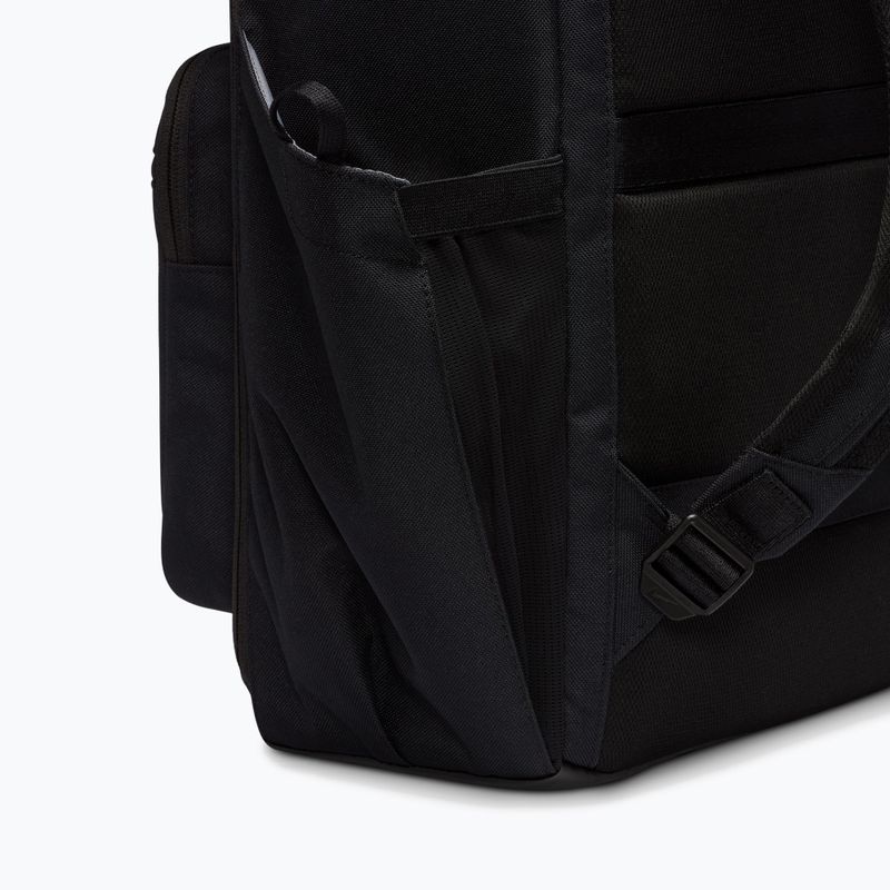Městský batoh Nike Utility Speed 27 l black/black/white 10