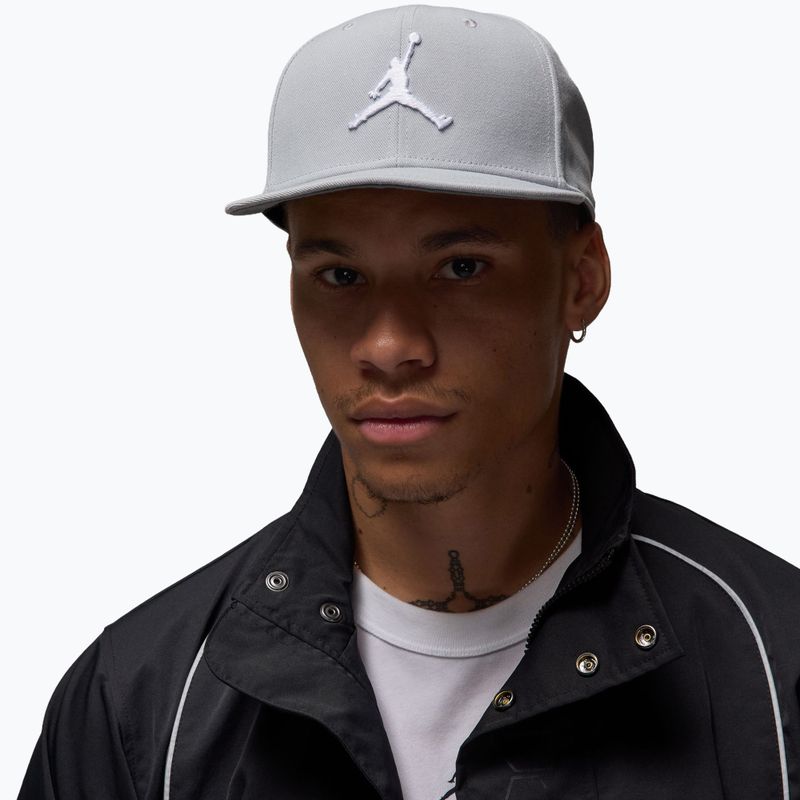 Kšiltovka Jordan Jumpman Pro light smoke grey/smoke grey/white 5