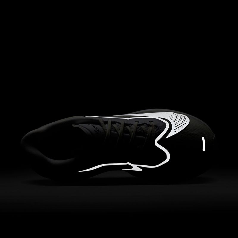 Dámské běžecké boty Nike Zoom Fly 6 white/smoke grey/metallic silver/black 7