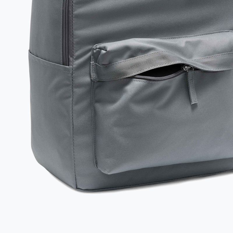 Batoh Nike Heritage 25 l smoke grey/smoke grey/white 5