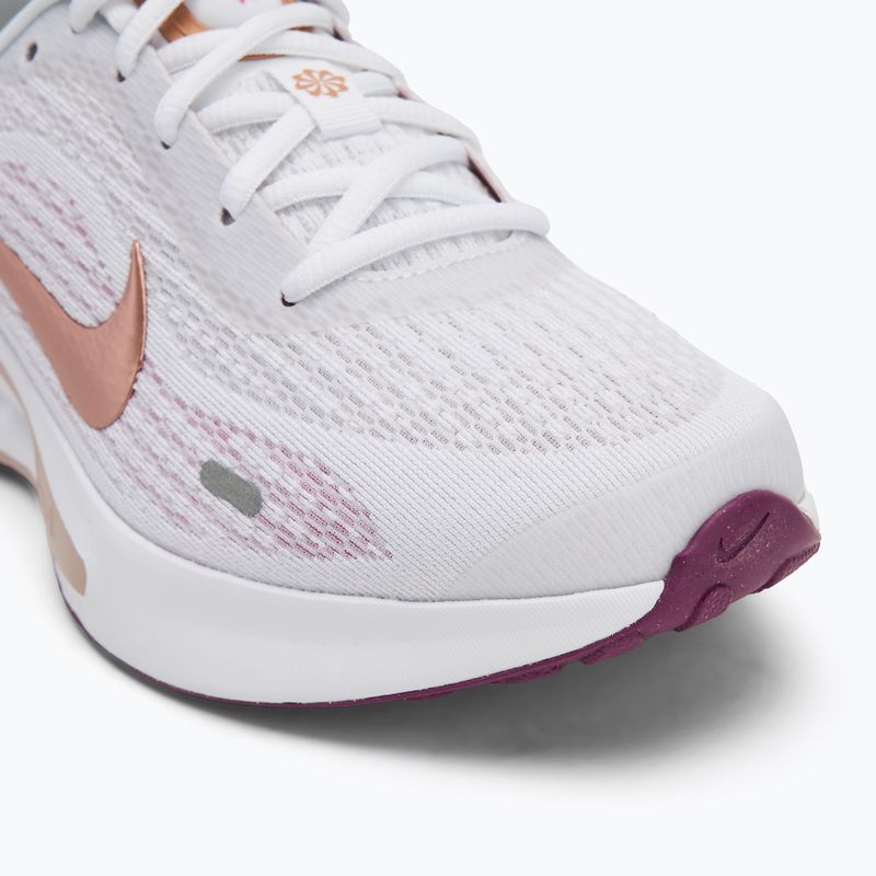 Dámské běžecké boty Nike Journey Run white/hot fuchsia/ platinumviolet/ metallicredbronze 7