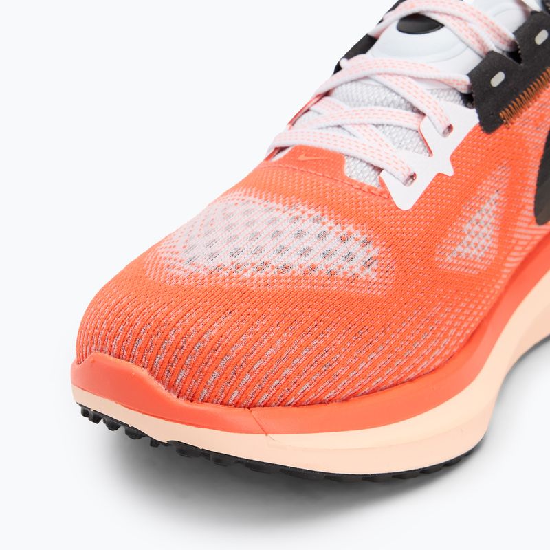 Dámské běžecké boty Nike Vomero 17 white/light wild mango/crimson tint/black 7