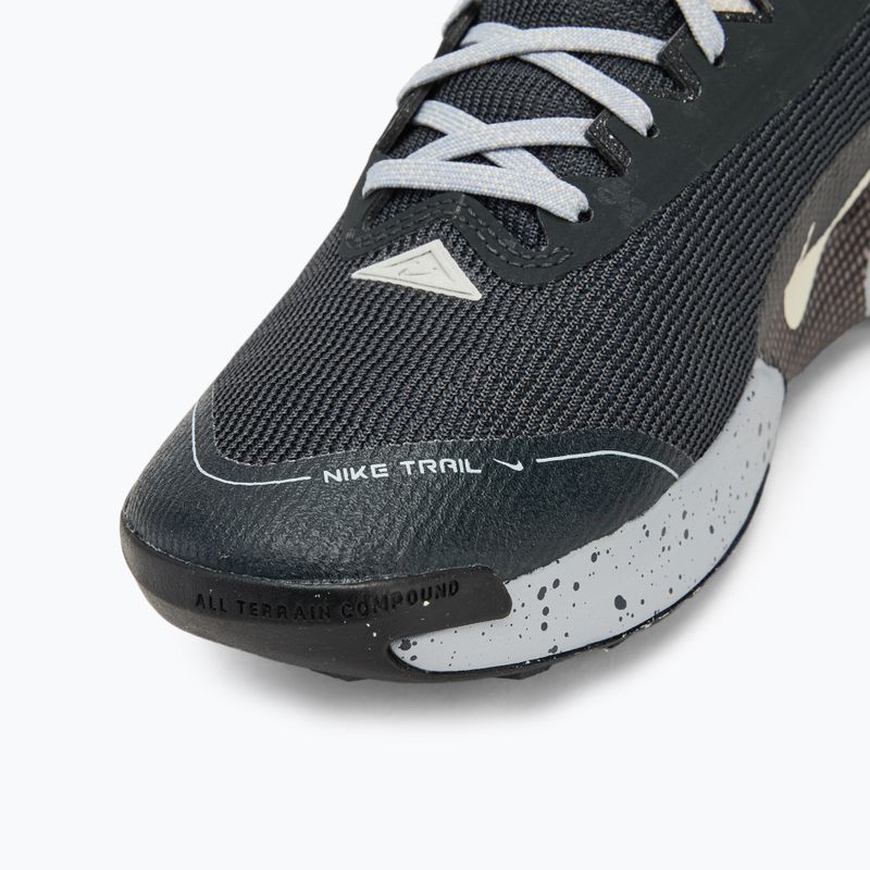 Dámské běžecké boty Nike Juniper Trail 3 dark smoke grey/black/wolf grey/lightorewoodbrown 7