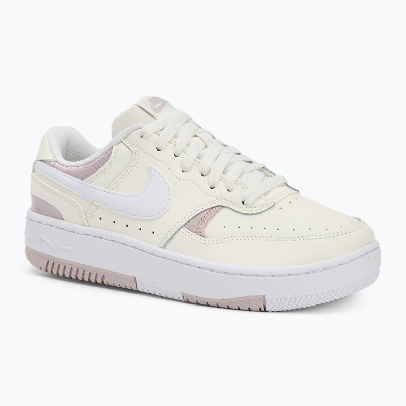 Dámské boty Nike Gamma Force sail / white-platinum violet