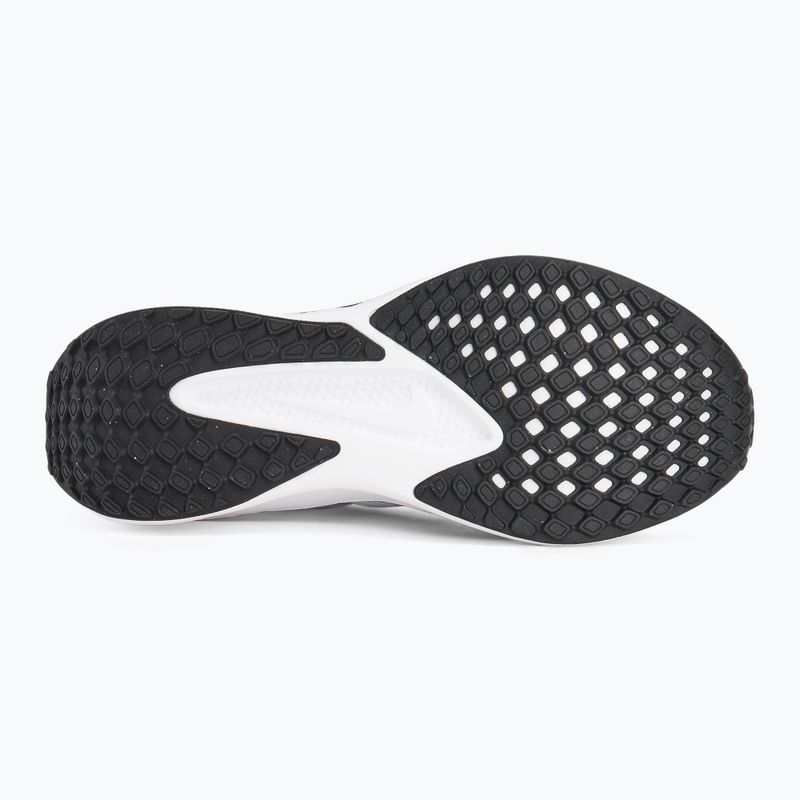 Pánské běžecké boty Nike Quest 6 white/dusty cactus/black 4