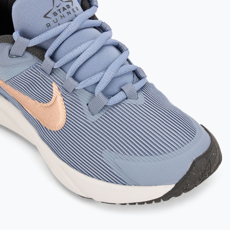 Dětské běžecké boty  Nike Star Runner 4 ashenslate/armorynavy/pureplatinum/metalredbronze 7