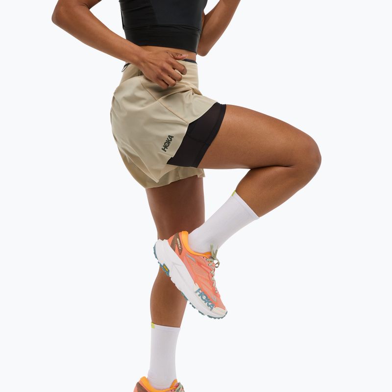 Dámské běžecké šortky HOKA Skyglide oatmeal 4