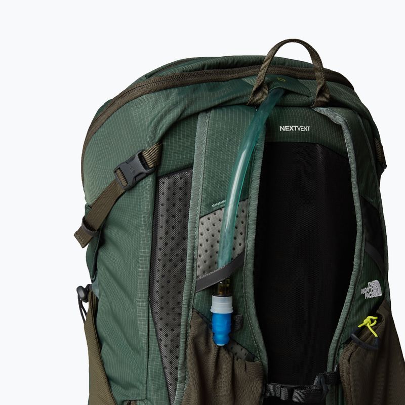 Dámský turistický batoh The North Face Trail Lite 24 l duck green/new taupe green 3