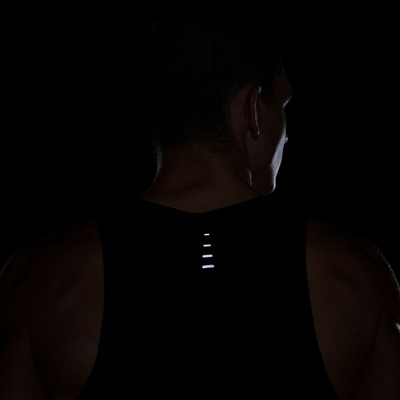 Pánské běžecké tričko Nike Stride Dri-Fit ADV black 8