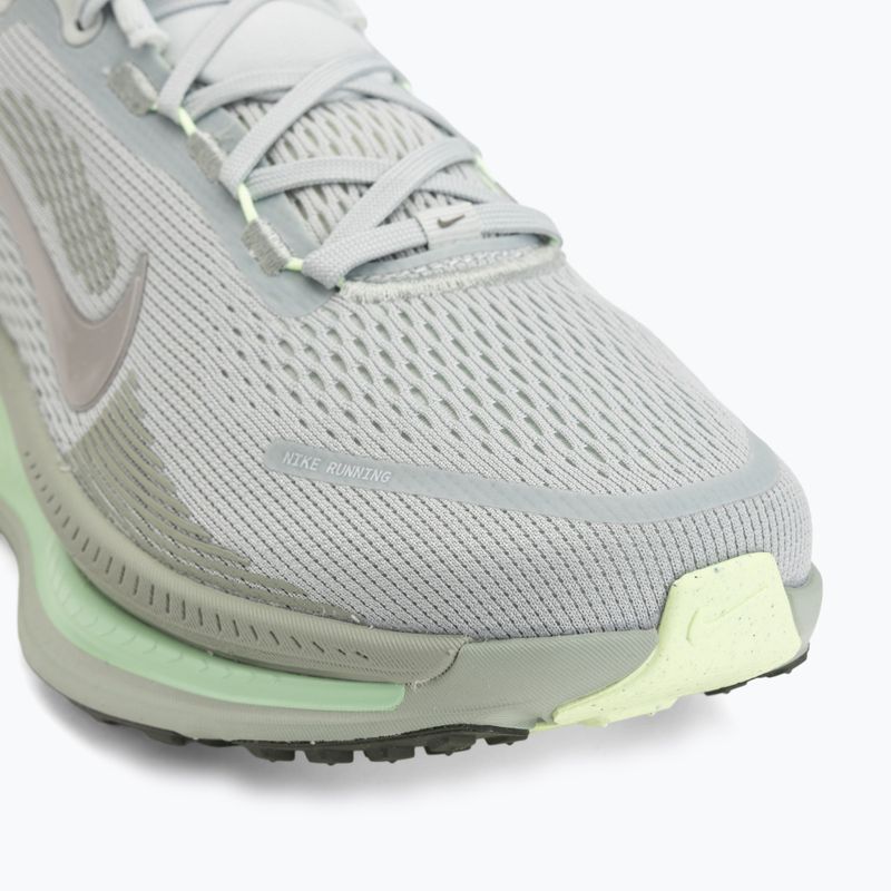 Pánské běžecké boty Nike Vomero 18 light silver/barely volt/college grey 7