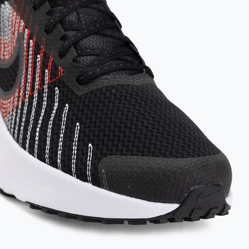 Pánské běžecké boty Nike Run Defy black/university red/white/cool grey 7