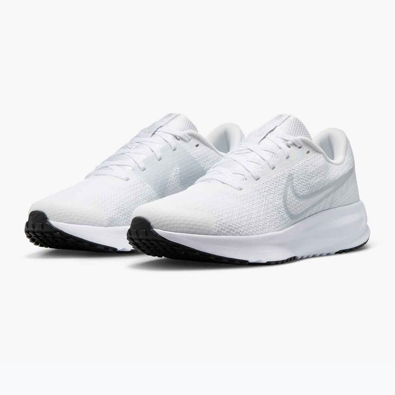 Dámské běžecké boty Nike Run Defy white / pure platinum / black 3