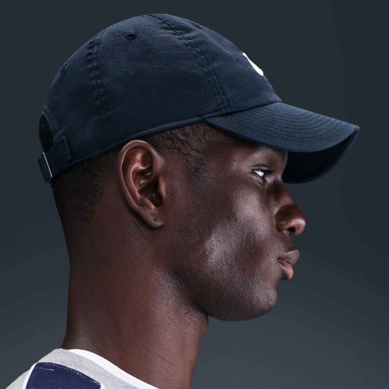 Kšiltovka Nike Club Unstructured Futura Wash obsidian/white 2