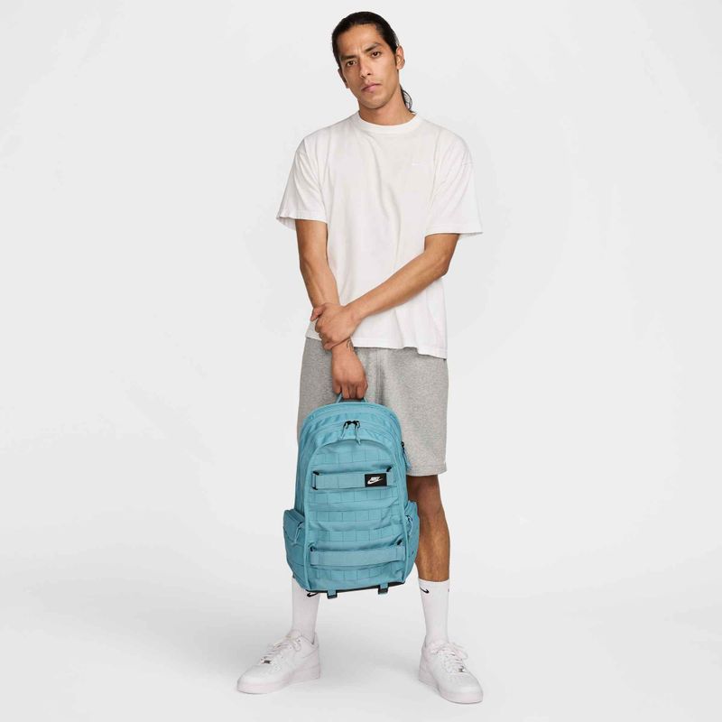 Městský batoh Nike Sportswear RPM 26 l denim turquoise/black/summit white 14