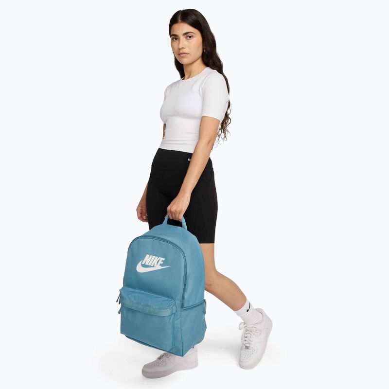 Batoh Nike Heritage 25 l smokey blue/summit white 8