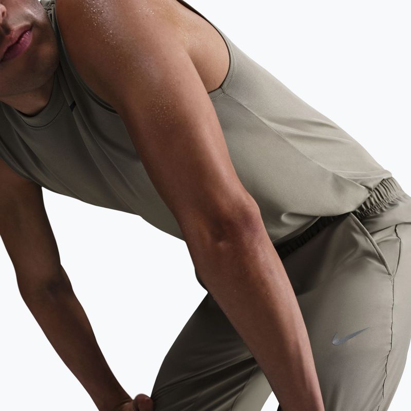 Pánské kalhoty Nike Dri-Fit Form Tapered light army/black 4