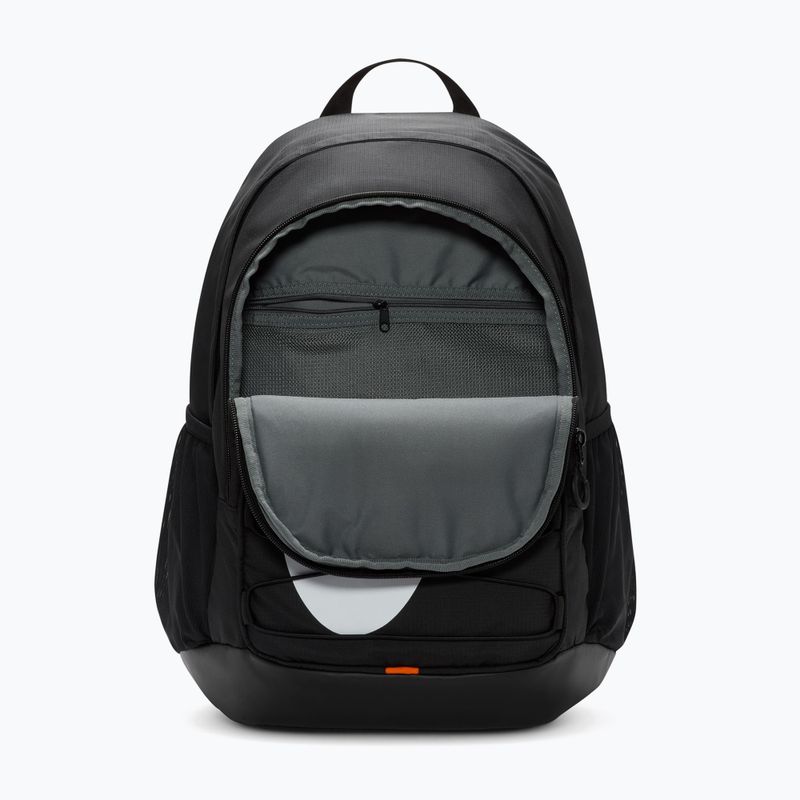 Městský batoh Nike Hayward 26 l black/black/white 4