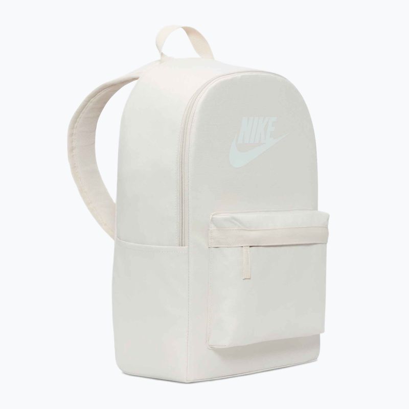 Batoh Nike Heritage 25 l light orewood brn/summit white