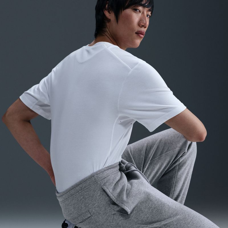 Pánské tepláky Nike Club Jogger dark grey heather/light smoke grey/white 5