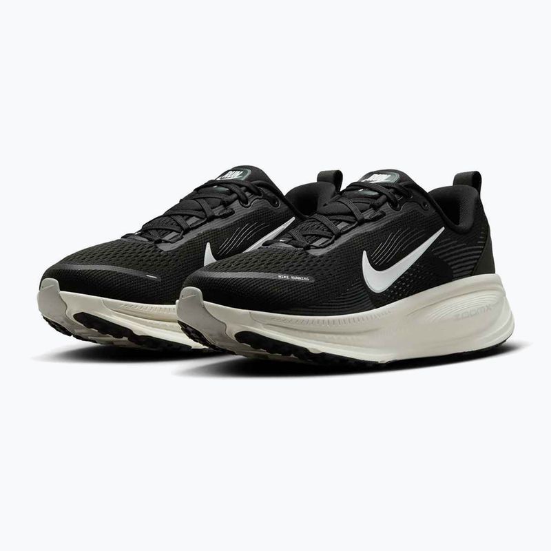 Dámské běžecké boty Nike Vomero 18 black/coconut milk/summit white 3