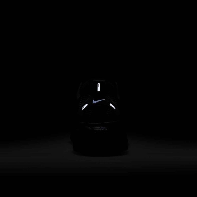 Pánské běžecké boty Nike Vomero 18 black/dark smoke grey/light smoke grey/black 8