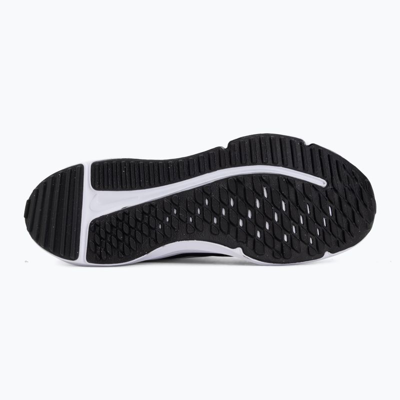 Dětské běžecké boty Nike Cosmic Runner black/anthracite/white 4