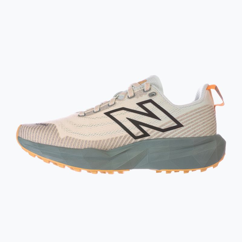 Dámské běžecké boty   New Balance FuelCell Venym calcium 3