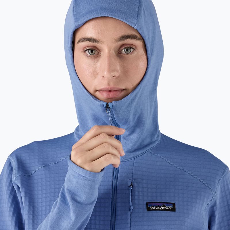 Dámská softshellová bunda Patagonia R1 Hybrid Pullover Hoody abundant blue 6
