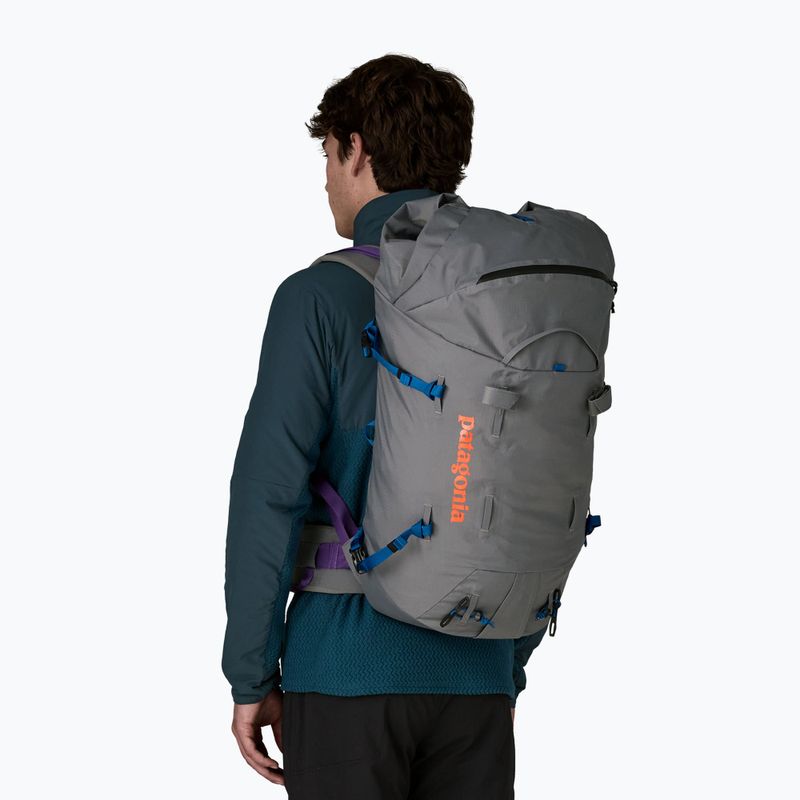 Turistický batoh Patagonia Ascensionist 55 l noble grey 5