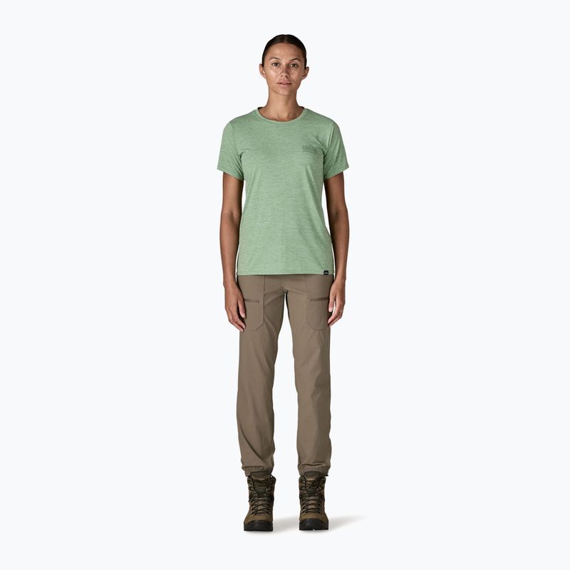 Dámské tričko Patagonia Cap Cool Daily Graphic Shirt strataspire / ellwood green x-dye 2