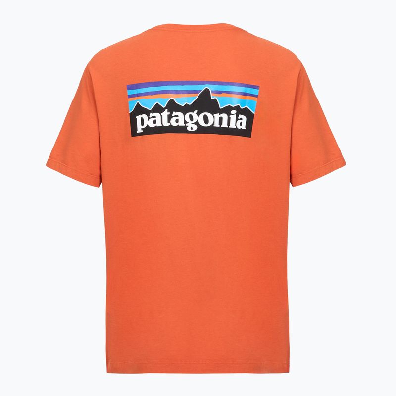 Pánské tričko Patagonia P-6 Logo coal orange 2