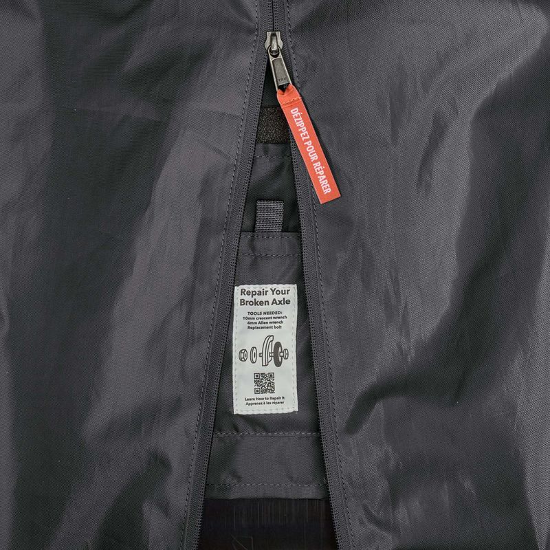 Cestovní taška Patagonia Black Hole Wheeled Duffel 70 l smolder blue/amanita red 4