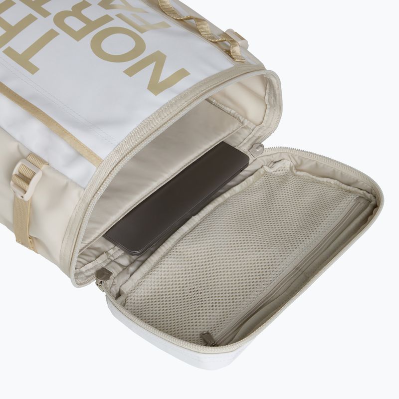 Městský batoh The North Face Base Camp Fuse Box 30 l white ash/calacatta/pal 5