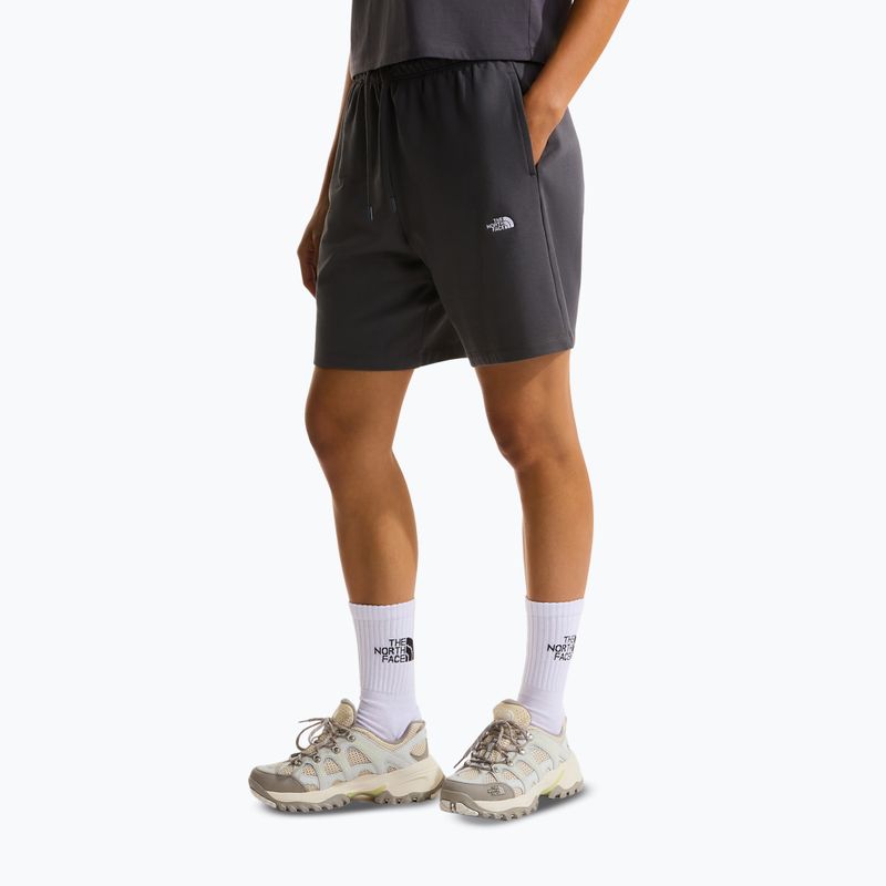 Dámské trekové šortky The North Face Essential Light Relaxed Shorts anthracite grey