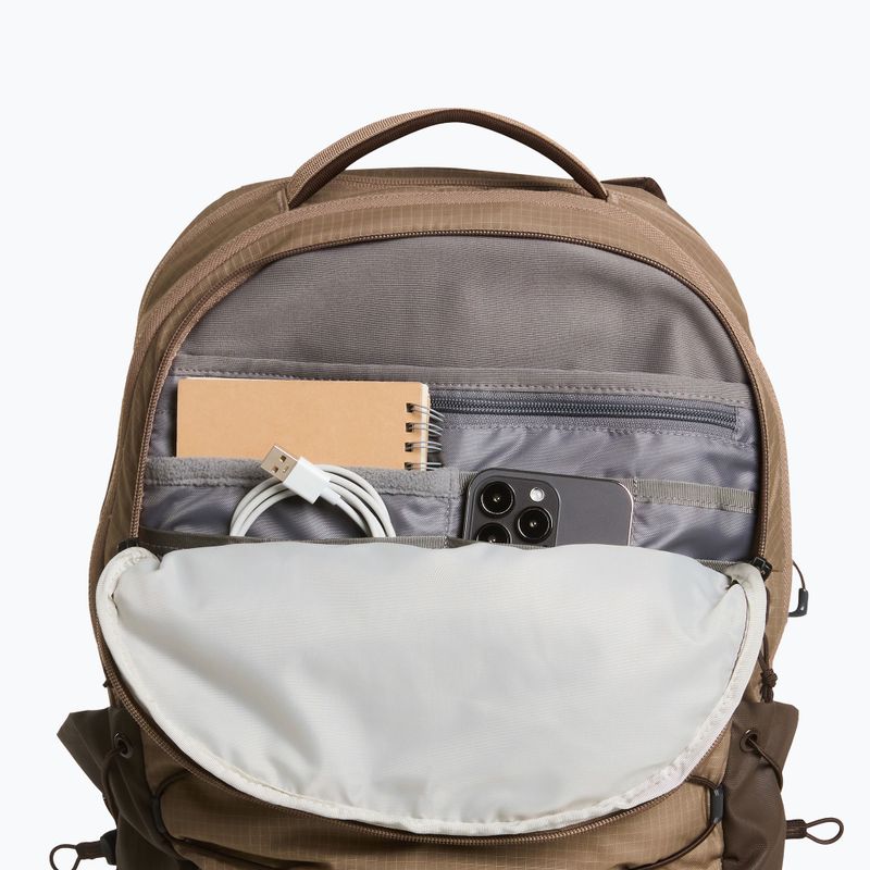 Městský batoh The North Face Borealis garnet/dark che 5