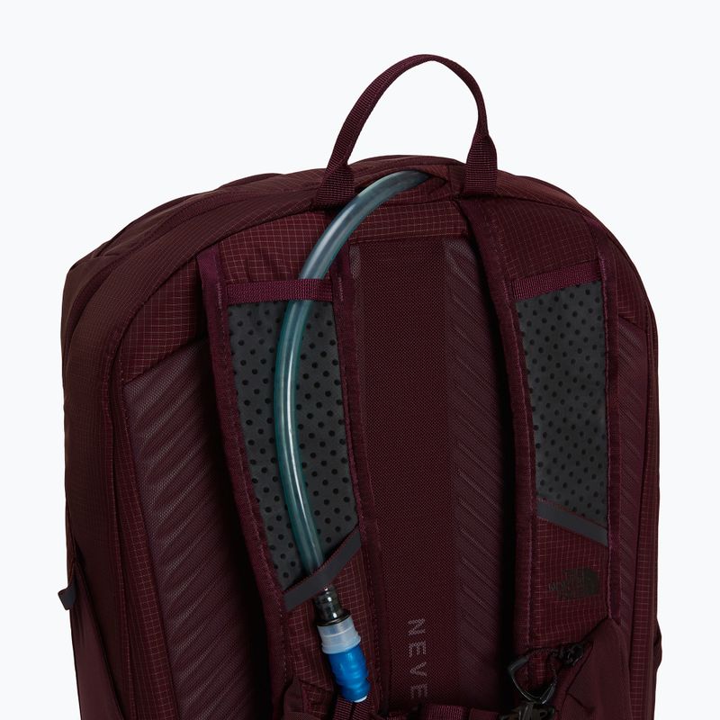 Turistický batoh The North Face Borealis Trail 27 l deep burgundy 4