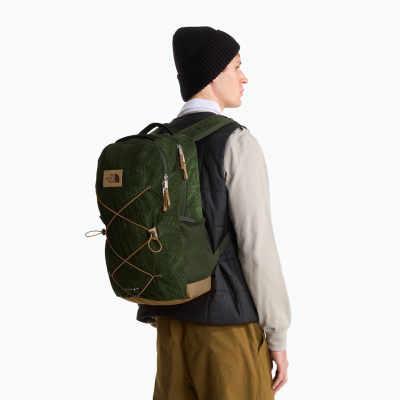 Městský batoh The North Face Jester Pro 28 l bottle green/leather bro 6