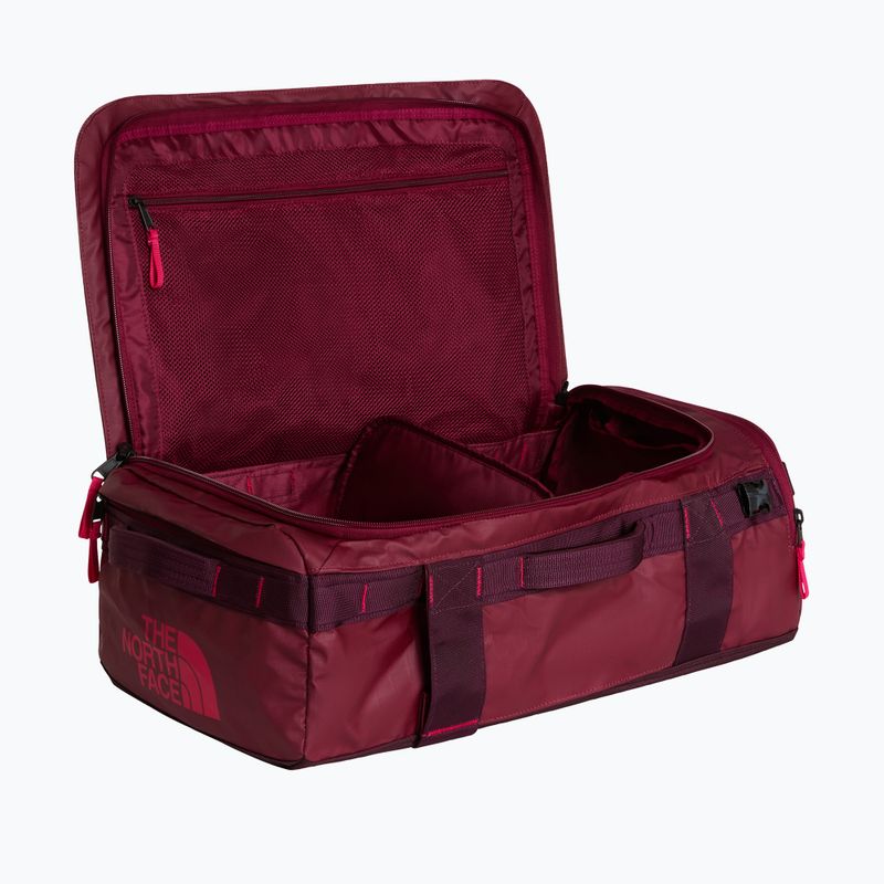 Cestovní taška The North Face Base Camp Voyager Duffel 32 l burgundy crush/deep bur 4