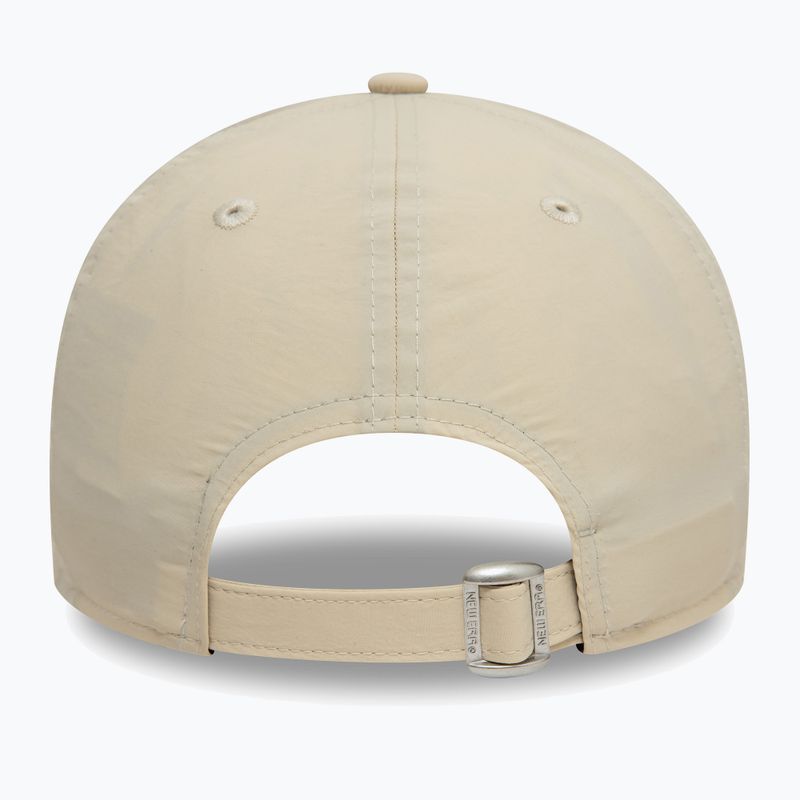 Kšiltovka New Era NE Tech 9Forty light beige 4