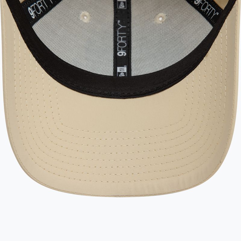 Kšiltovka New Era NE Tech 9Forty light beige 5