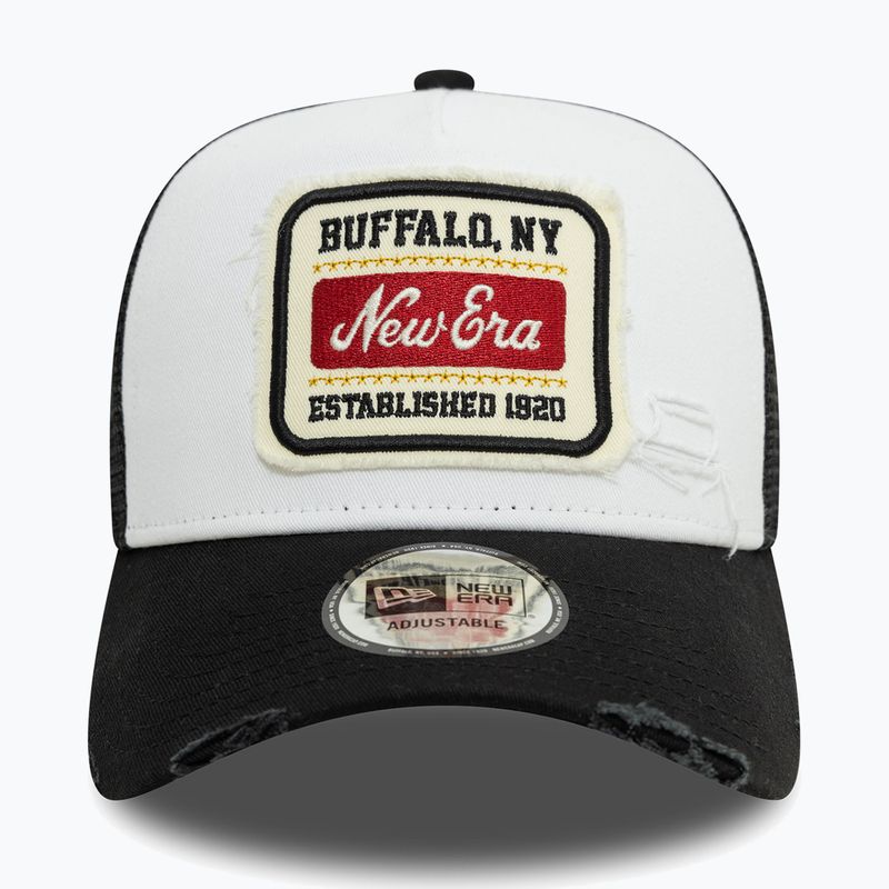 Kšiltovka  New Era NE Patch Distress Trucker white 2