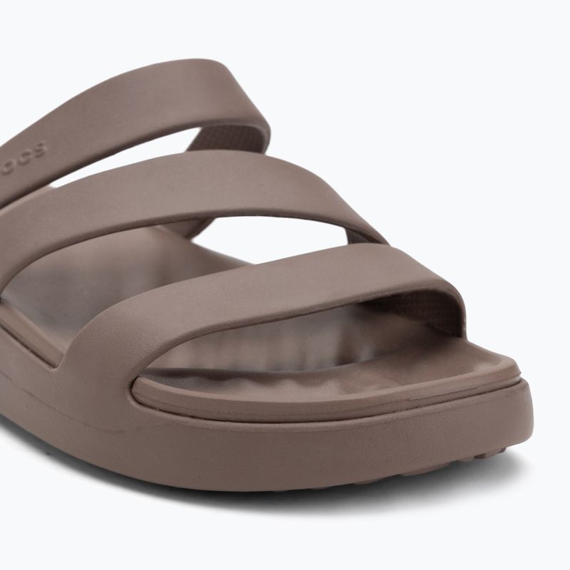 Nazouváky Crocs Getaway Strappy truffle 7