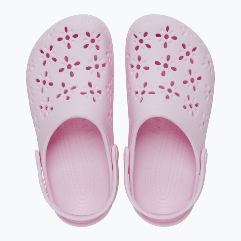 Nazouváky Crocs Classic Floral Cutout Clog pink milk 2