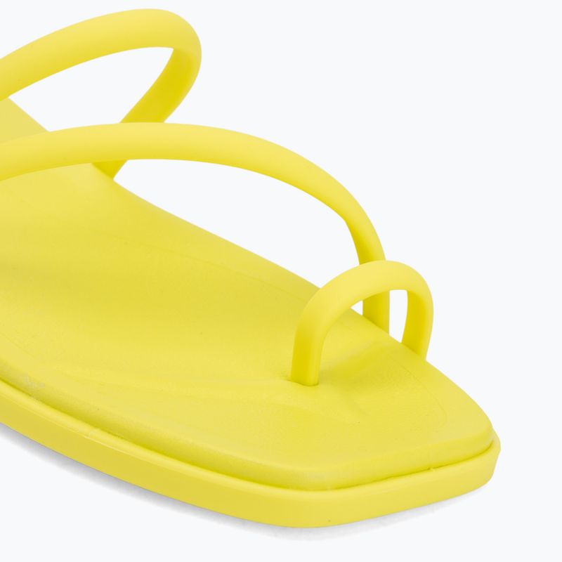 Dámské nazouváky Crocs Miami Toe Loop Sandal citrus 7