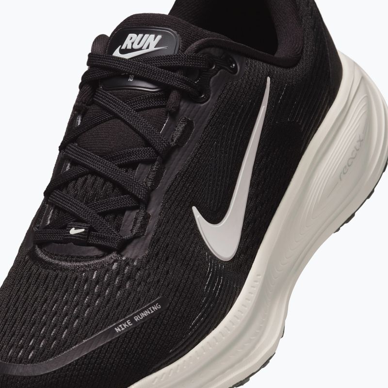 Dětské běžecké boty Nike Vomero 18 black/coconut milk/iron ore/summit white 18