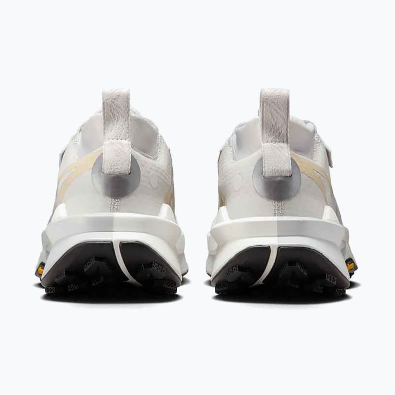 Dámské běžecké boty Nike Zegama 2 vast grey/sanddrift/summit white/black 4